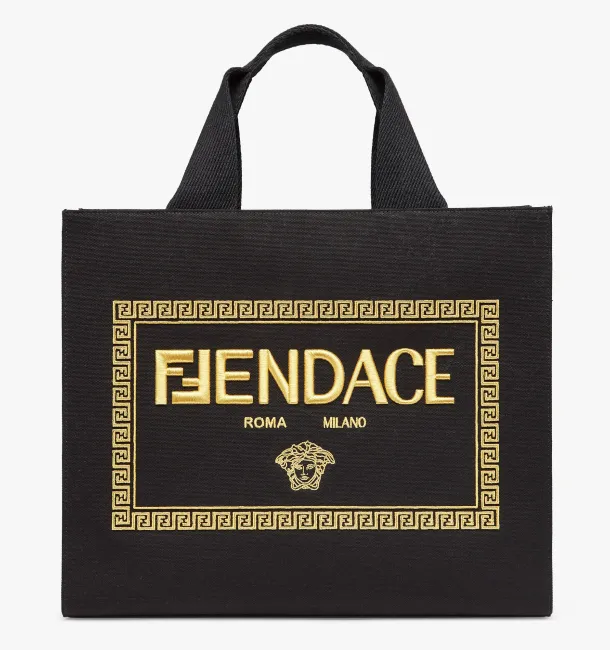 Fendi Сумка-шопер Fendace Logo из канвы черного цвета с вышивкой